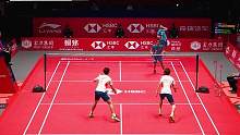 主场打日本该怎么打？没有战术就是干！双塔vs远渡，榨干最后一丝体能#羽毛球 #冠军 #李俊慧 #刘雨