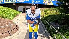 需要多少个10岁孩子才能阻挡唐纳德呢？
听听队友们的答案吧！ 
#NFL #美式橄榄球