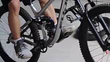 115斤后轮定用550磅弹簧胆压缩#山地车 #enduro #自行车技巧
