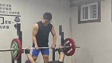 胳膊细也可以推很重！粉丝投稿，獕，停顿卧推140kg8次。#力量举 #卧推 #当代细狗的运动挣扎