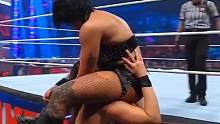 WWE2023有仇必报雷亚里普利vs拉奎尔：第三集 #摔角 #综合格斗 #wwe