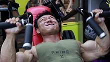 勇往直前！#健身日常 #备赛 #传统健美 #袁国盛 #肌肉男