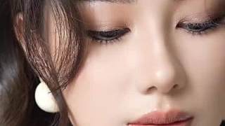 早秋妝容已經(jīng)安排到位。#化妝分享 #美拉德妝容 #早秋妝容 #沉浸式化妝 #新手化妝教程