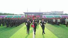 迷彩戎装，青春启航。成都文理学院2023级新生军训开训典礼。#航拍 #大学生军训 #军训dou出彩 