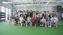 “每一滴汗水都不会被辜负，在OneFit的30天，收获专业、收获成长、收获友情，更清晰自己未来的道路