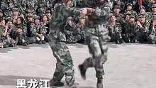 主打一个想不到…9月20日，黑龙江，甜美女孩军训展示“功夫”，一出手直接将对方撂倒。网友：这就是“可