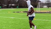 逐渐上头的 变向呼吸 #跑锋 变向也是要有节奏的#美式橄榄球 #腰旗橄榄球 #橄榄球 #运动