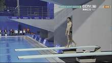 [中国选手彭健烽跳水男子1米跳板决赛第三跳76.50分！