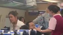 高铁上小孩吵闹，后排乘客说了句真晦气，家长暴怒双方开始了争吵