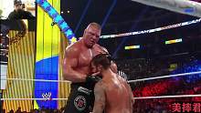 猛兽得理不饶人暴打风城之子！CM朋克vs布洛克莱斯纳，精彩对决！ #WWE #布洛克莱斯纳 #cm朋