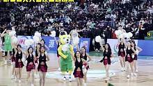 辽篮赛场独特的风景线！#辽宁男篮#啦啦队