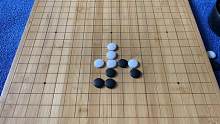 围棋中尖是什么意思，围棋里的尖是什么意思 #围棋 #围棋尖
