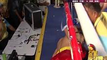 邱建良闯下大祸！乱拳打得泰国小将无力抵抗，晕死擂台吓坏裁判