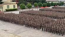 自古广西出狼兵 十万学生十万兵。广西高校硬核军训 #军训 #狼兵 #少年强 #硬核 
