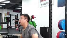 好学员峰哥的第一次逐师出门挑战。#举重 #抓举 #健身