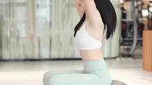 #上热门 #瑜伽球 #打造好身材 #每天一练 #dou有好身材