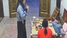 当孩子不好好吃饭时，90后父母是如何整顿的。孩子爬出来那一刻太好笑了。#90后带娃