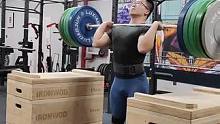 挺恢复到140（但是架上哈哈哈哈哈）体重压回80整了#举重 #crossfit #日常训练 #爆发力