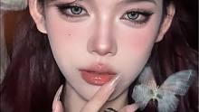 小蝴蝶妆教来喽
#妆前妆后 #化妆前vs化妆后 #今日妆容 #妆教 #眼妆