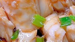 清蒸鱸魚到底是先澆汁還是先淋油，看看你做對了沒 清蒸鱸魚到底是先澆汁還是先淋油，看看你做對了沒