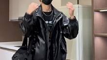 oi！你们要的帅气皮衣外套是这样的吗～关键防水防风男穿女穿都超可！#潮流穿搭 #不潮不出街 #夹克外