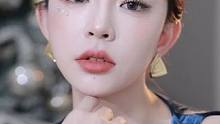 圣诞限定之星星碎钻绿精灵妆，喊闺蜜一起学起来～#圣诞#妆教#口红