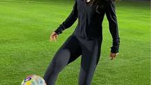 卡拉斯科这个停球也太帅了吧！#卡拉斯科 #足球女孩 #停球艺术