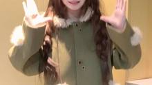 #甜甜的手势舞 #甜妹 #甜妹秋冬穿搭