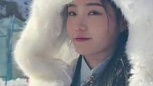 #国风滑雪大赏 汉服一出场，直接超过所有武侠剧，女侠果然都是会飞的热雪嘉年华