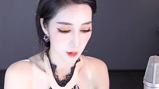 【車?yán)习迥亍块L痘痘？我這個(gè)是汗我皮膚很好的！