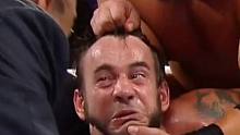 朋克战胜阿克塞尔面对保罗海曼，保罗海曼当众叫板扇朋克耳光