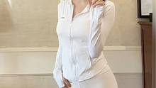 #邻家女孩 不知道你是喜欢晴天还是雨天