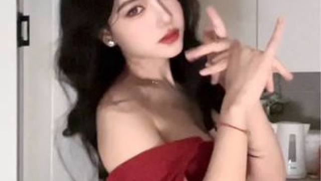 姜太公钓鱼 愿者上钩#媚女 #女大学生 #笛子舞 #天赋局