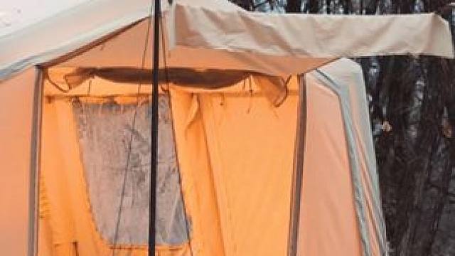 你以为这是豪华酒店吗？这只是个帐篷 #露营  #雨中露营  #搬家露营