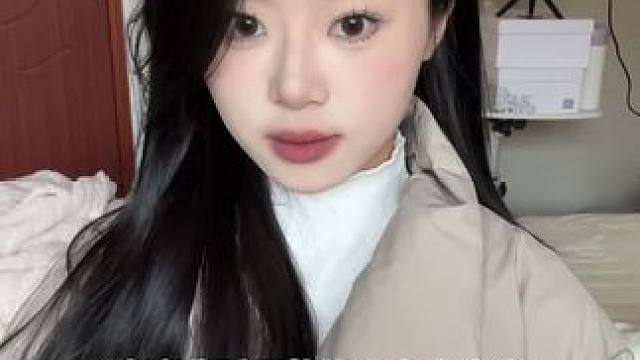 今天是一期新年口红试色#新年口红推荐 #女大学生苦练化妆日记 #化妆vlog #化妆前后 #百万美妆