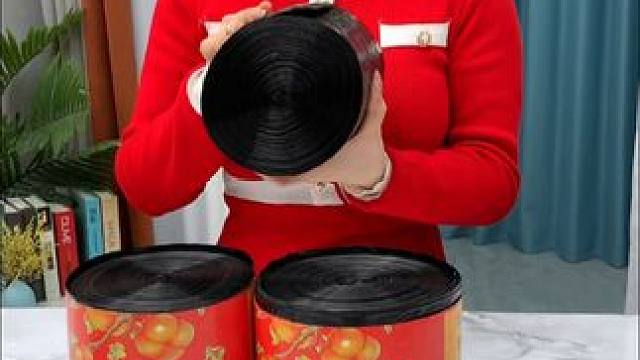 真的是超厚实，巨大一卷，黑色避光丢垃圾也不尴尬，趁现在便宜赶紧薅！#超便宜超划算#垃圾袋#抽绳垃圾袋