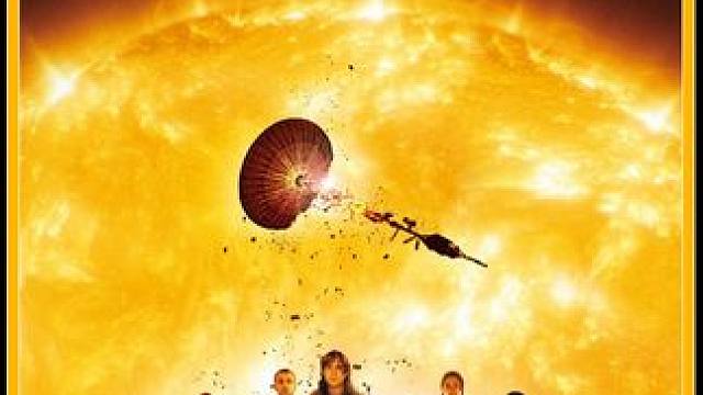 太阳濒临枯竭，人类举球制造核弹点燃太阳！ 万能的核弹！野生娱评人 #圣诞必备影视单品