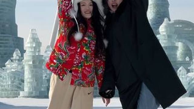 给大家表演一个“南北二人转”