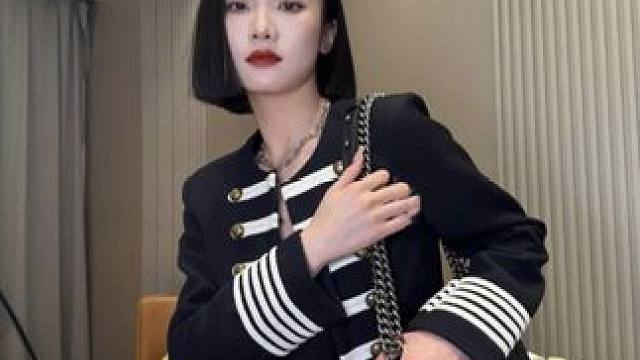 翻包日记！这么酷的包，当然要多装点东西啊#翻包 #自用好物分享 #包包推荐