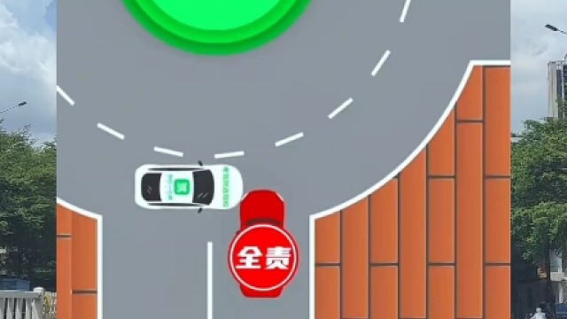 两车同时变道发生刮蹭责任该怎么划分？#汽车知识 #车知识分享计划 #每天一个汽车知识