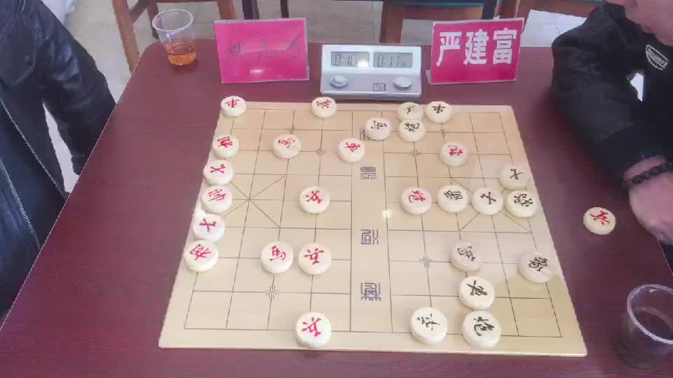 2024年马屿镇象棋协会会员赛-第1轮 林元巧先负严建富