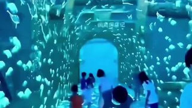 广州幻境沉浸观影艺术馆跨年生活节 #温暖跨年季 #视觉盛宴#亲子游玩好去处 #周末去哪玩