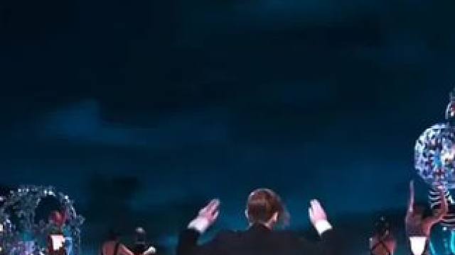 艾特那个想和你一起跨年的人吧~祝你们2024顺顺顺