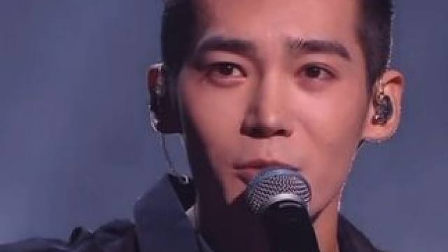 #泪桥 直播版本：不得不说小演唱很有实力