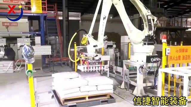 安徽20人的车间，老板装上码垛机器人后，产能翻倍工人都不用了