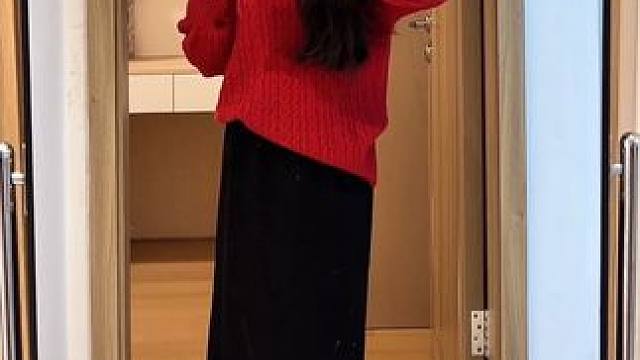 穿上毛衣那一刻就感觉过年了一样#158小个子穿搭 #过年穿什么 #冬日氛围感穿搭