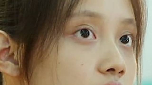 只因看了一眼男人，结果女孩竟无可救药爱上了男人！#电影解说 #一剪到底 #爱情