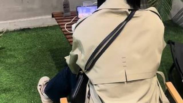 #童年街机 #8090后的回忆 #街机游戏 手机摇杆，满满的童年回忆，兄弟们过年带一台回家玩