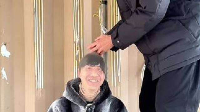 你干什么啊 张立坤 这是我的弟 我服了