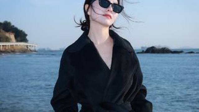 江西小姐姐啥都好，就是彩礼高，让人望而却步！ 
#街拍 #摄影 #街拍美女 #保持热爱奔赴山海 #搭